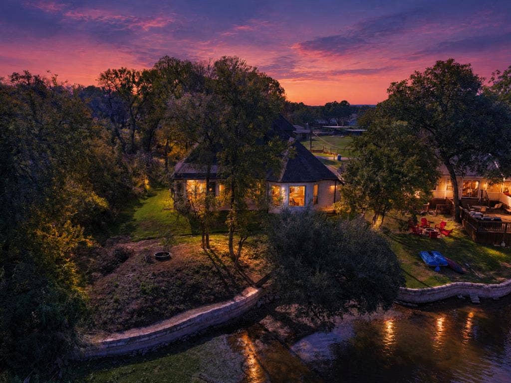 410 Virgo Court, Granbury, TX 76049 410 Virgo Court, Granbury, TX 76049