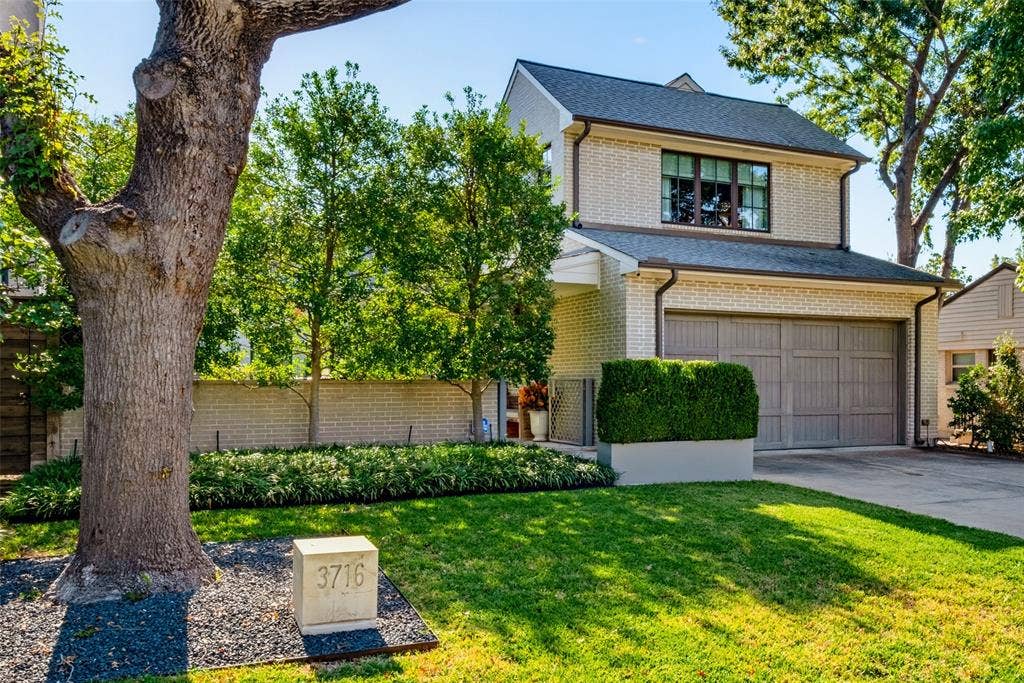 3716 N Versailles Avenue, Dallas, TX 75209