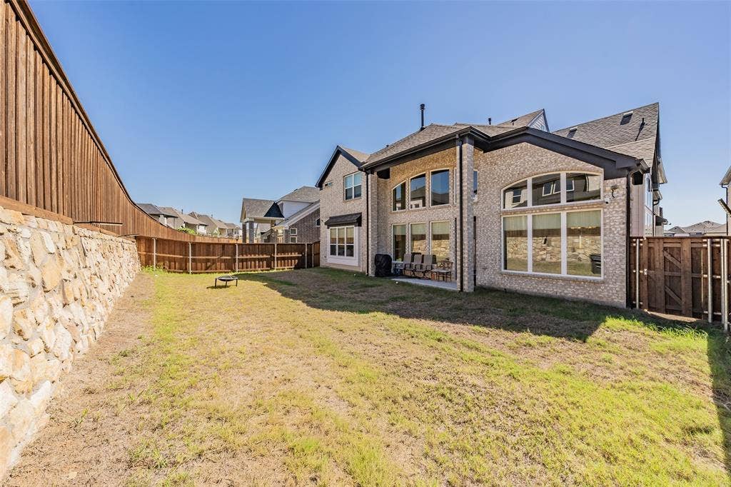 2704 Warm Springs Lane, Celina, TX 75009