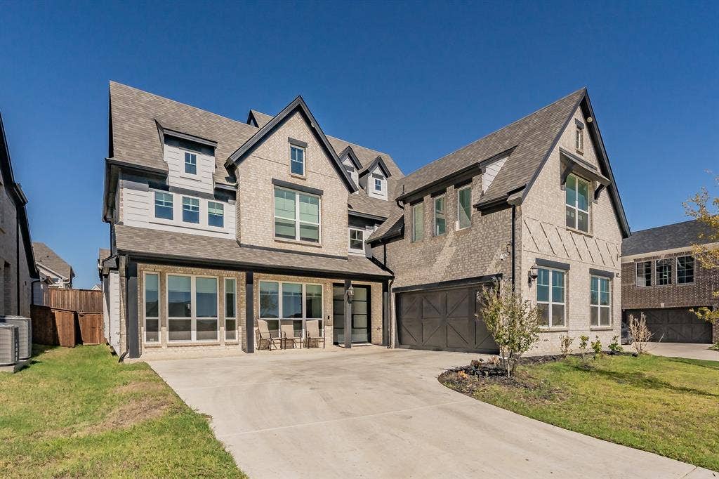 2704 Warm Springs Lane, Celina, TX 75009