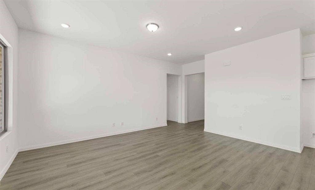 705 Columbus Circle, Princeton, TX 75407 Family Room Representative Photo