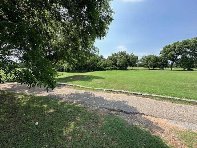 1633 Rockview Drive, Granbury, TX 76049 1633 Rockview Drive, Granbury, TX 76049