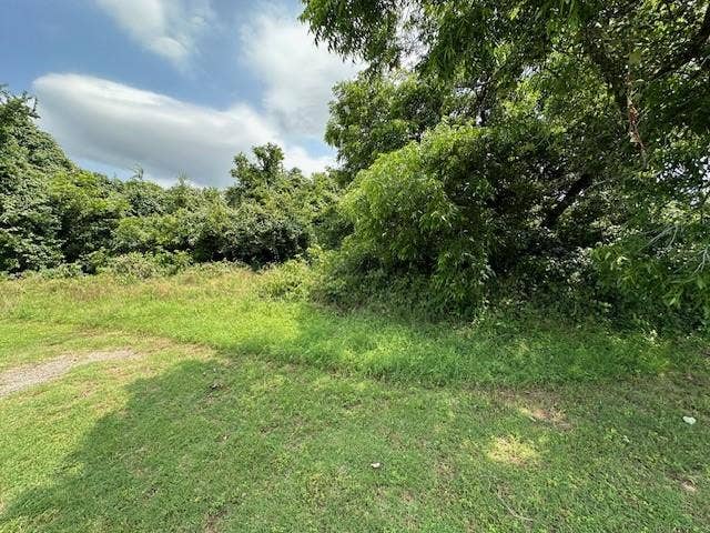 1633 Rockview Drive, Granbury, TX 76049 1633 Rockview Drive, Granbury, TX 76049