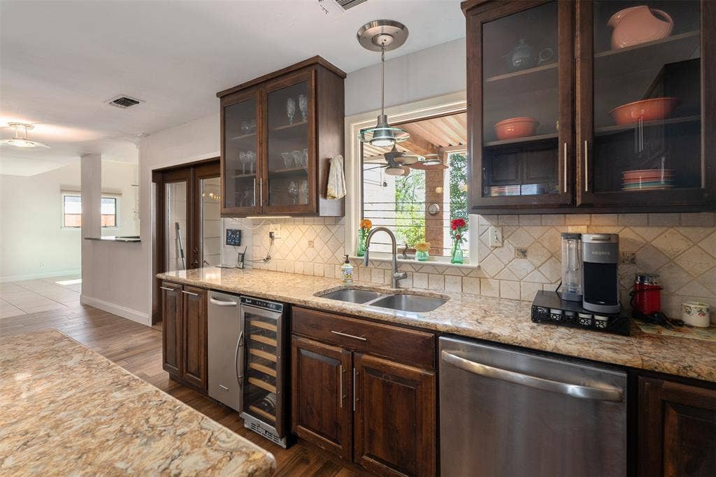 205 Shoreline Drive, Star Harbor, TX 75148