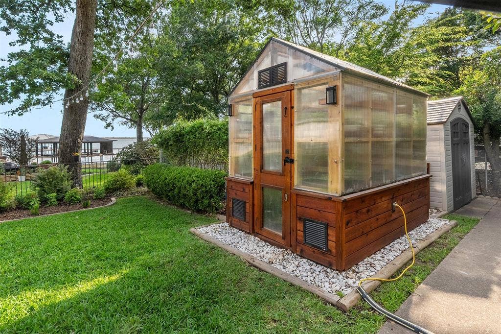 Climate Controlled Greenhouse