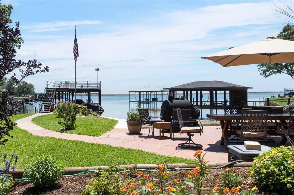 205 Shoreline Drive, Star Harbor, TX 75148