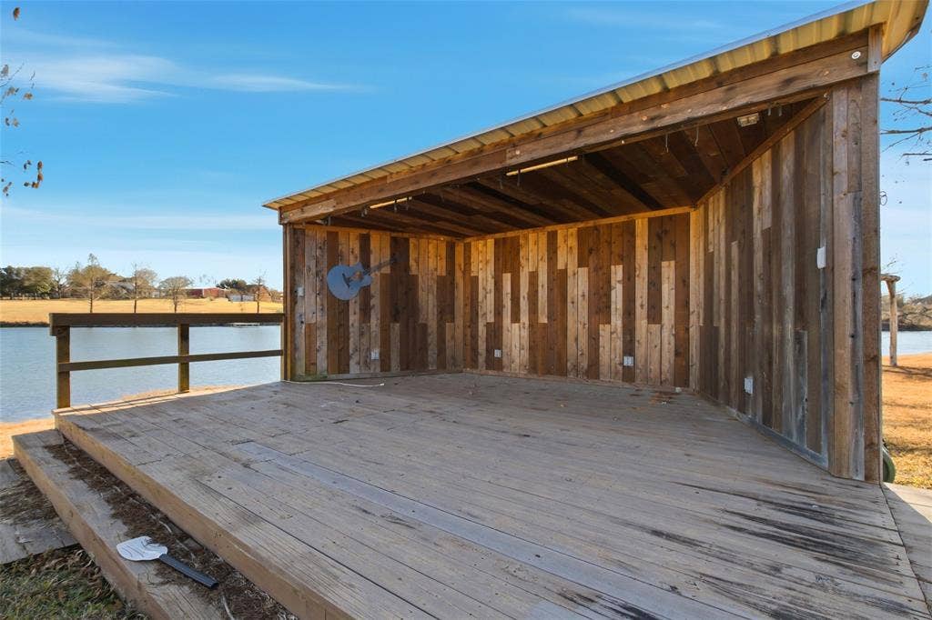 Stage