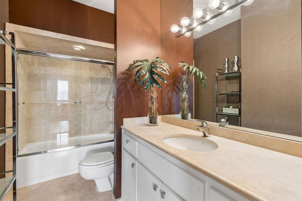 5200 Keller Springs Road, #425 and 427, Dallas, TX 75248 5200 Keller Springs Road, #425 and 427, Dallas, TX 75248