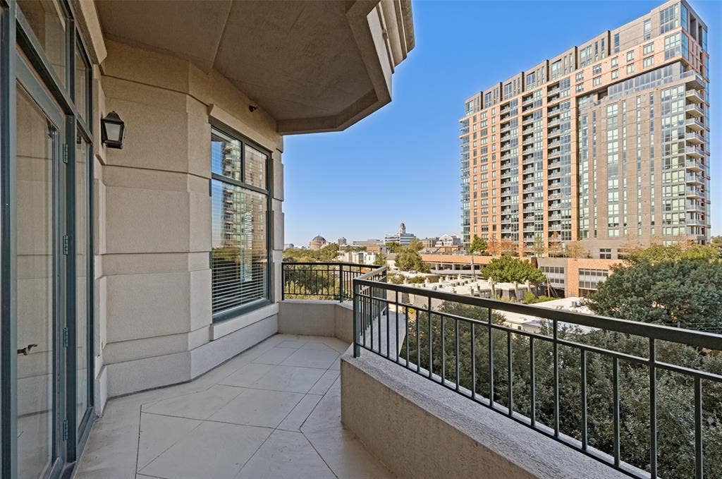 2828 Hood Street, #508, Dallas, TX 75219 Balcony off family room perfect place to relax