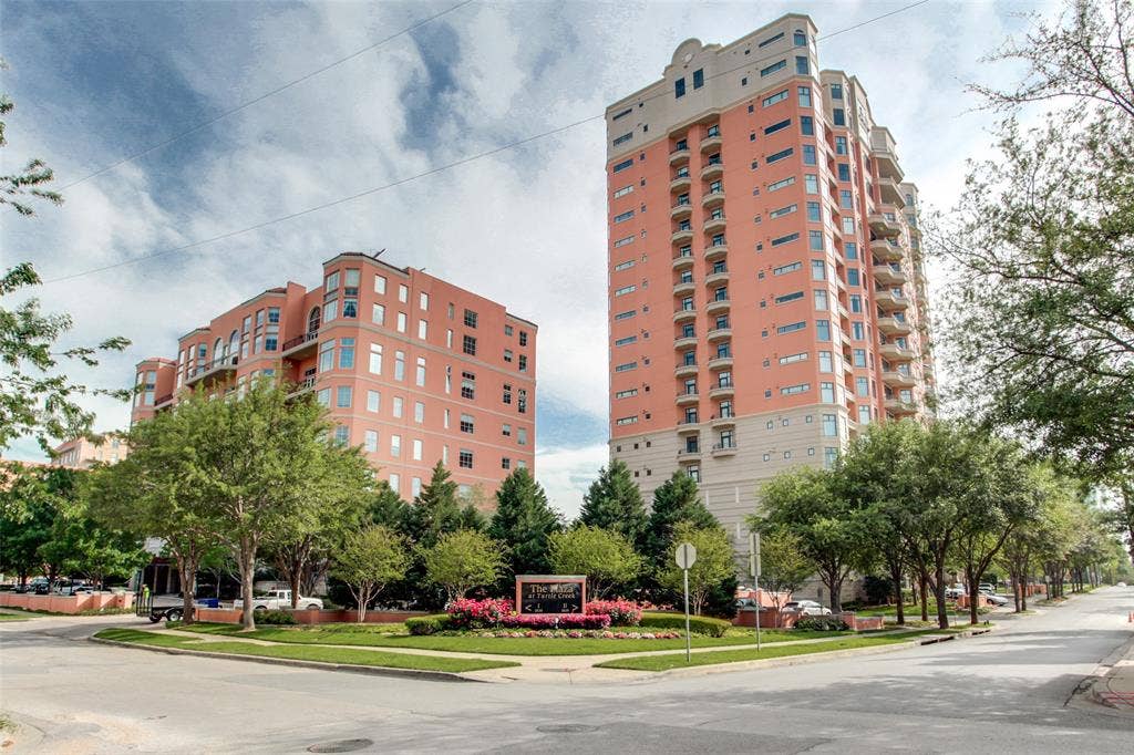 2828 Hood Street, #508, Dallas, TX 75219 Unparalleled lock-and-leave lifestyle in the perfect location