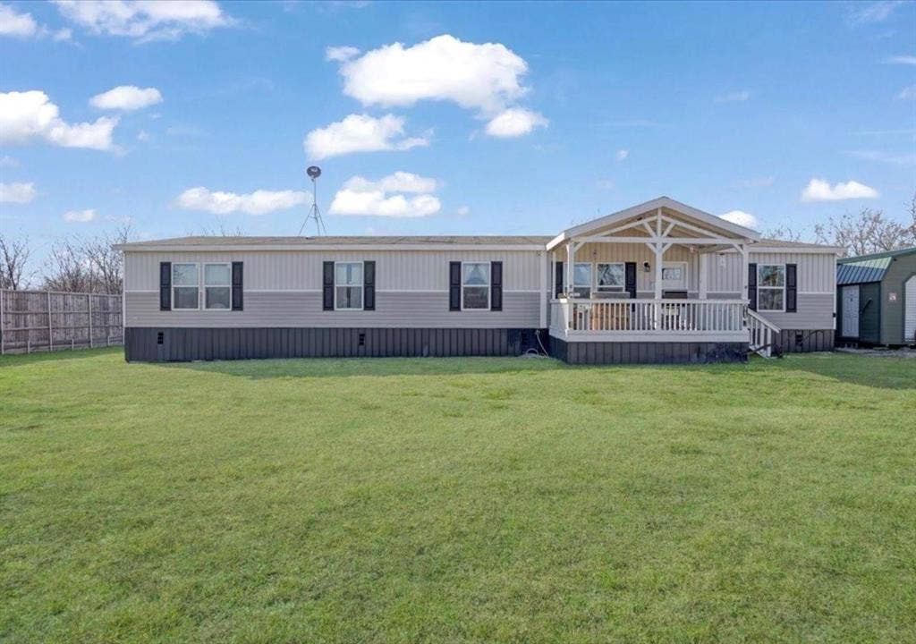 5740 County Road 1091, Celeste, TX 75423 5740 County Road 1091, Celeste, TX 75423