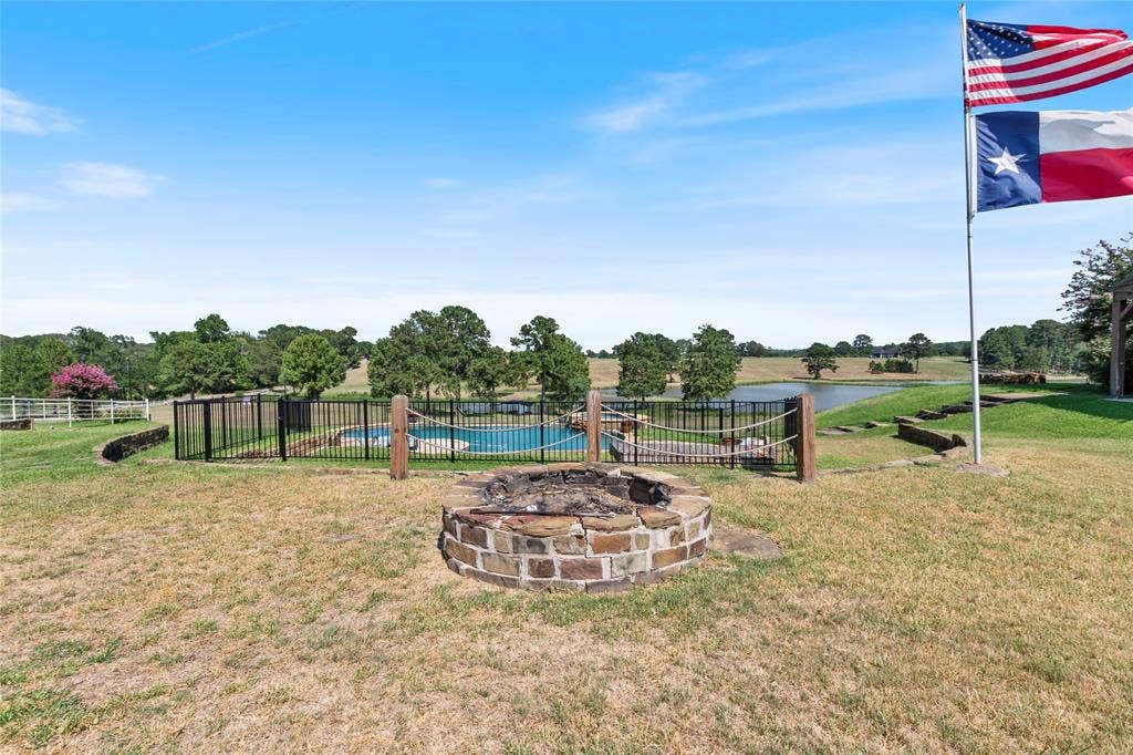 0 Caddo Creek Drive, Larue, TX 75770