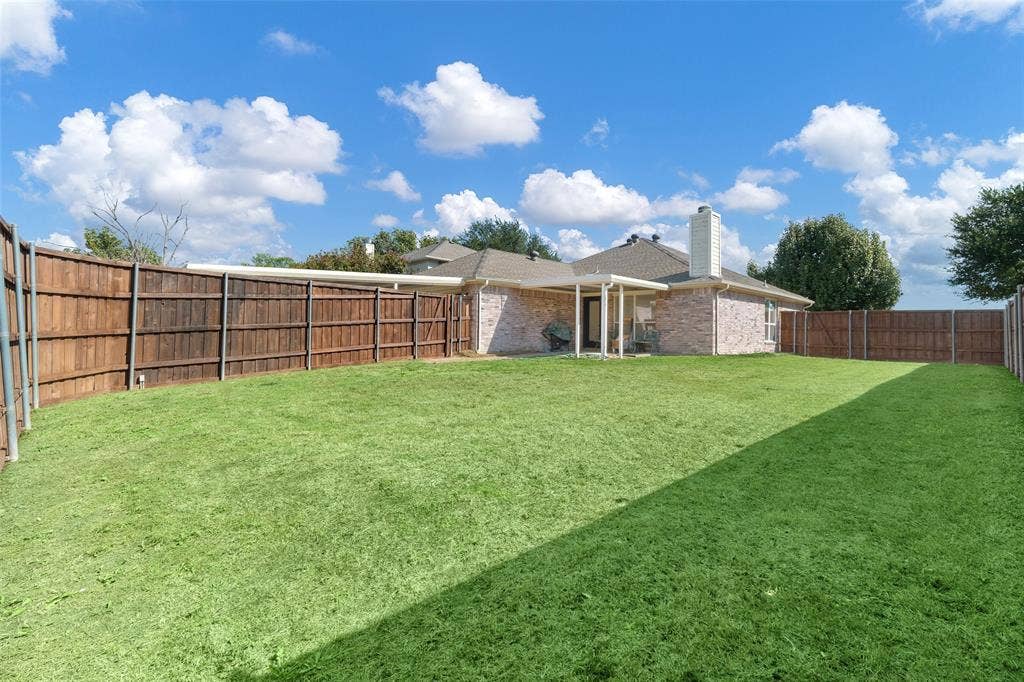 1302 Vail Lane, Wylie, TX 75098