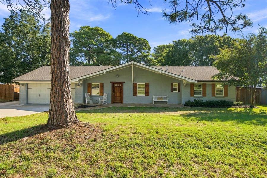 Property photo for 3612 Grandview Drive, Grapevine, TX