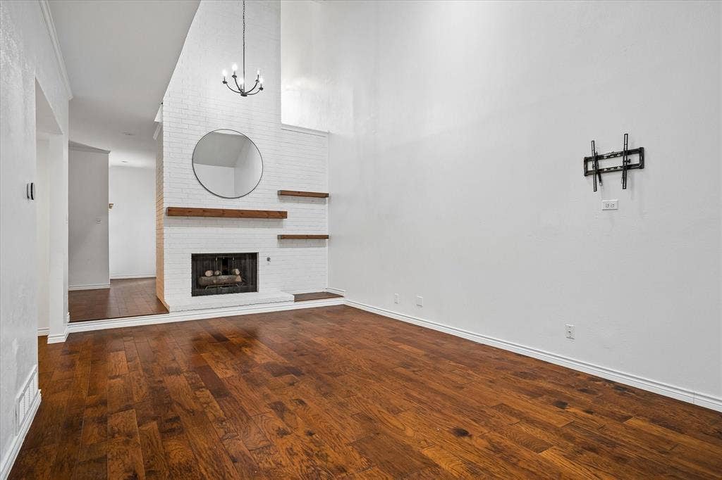 12446 Montego Plaza, Dallas, TX 75230 12446 Montego Plaza, Dallas, TX 75230