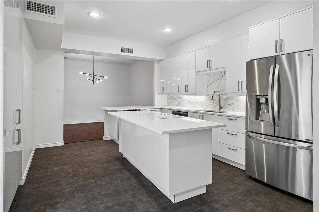 12446 Montego Plaza, Dallas, TX 75230 12446 Montego Plaza, Dallas, TX 75230