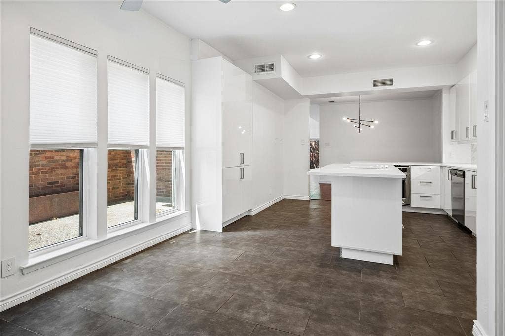 12446 Montego Plaza, Dallas, TX 75230 12446 Montego Plaza, Dallas, TX 75230