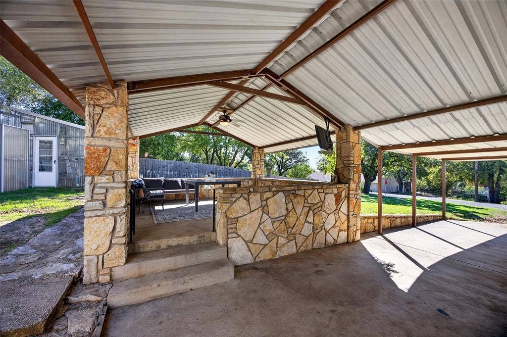 2705 Solar Court, Granbury, TX 76049 2705 Solar Court, Granbury, TX 76049