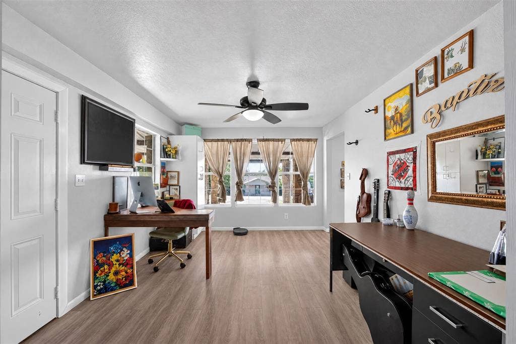 2705 Solar Court, Granbury, TX 76049 2705 Solar Court, Granbury, TX 76049