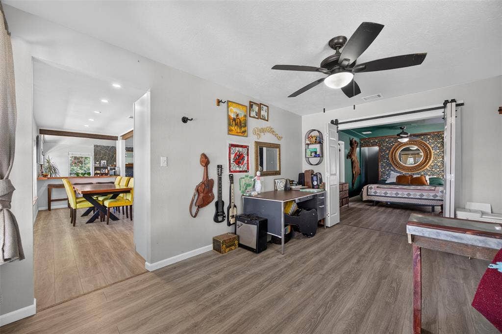 2705 Solar Court, Granbury, TX 76049 2705 Solar Court, Granbury, TX 76049
