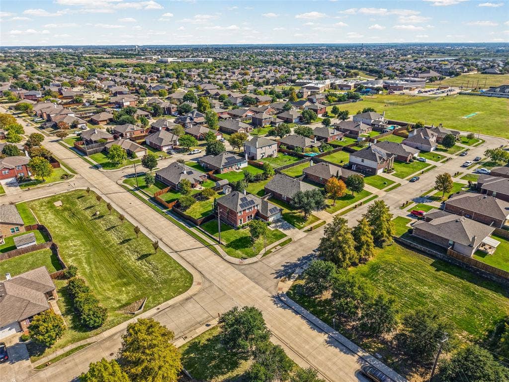 1413 Abbeville Drive, Wylie, TX 75098 1413 Abbeville Drive, Wylie, TX 75098