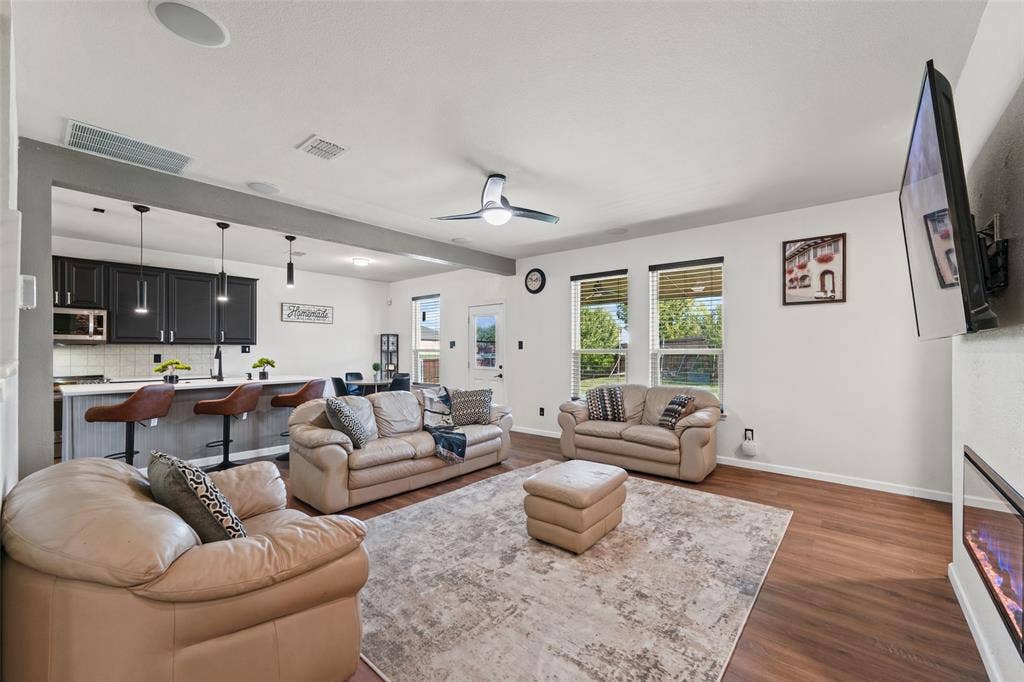 1413 Abbeville Drive, Wylie, TX 75098 1413 Abbeville Drive, Wylie, TX 75098