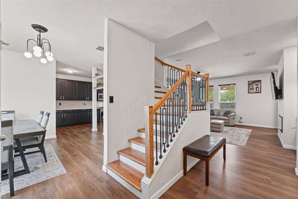 1413 Abbeville Drive, Wylie, TX 75098 1413 Abbeville Drive, Wylie, TX 75098