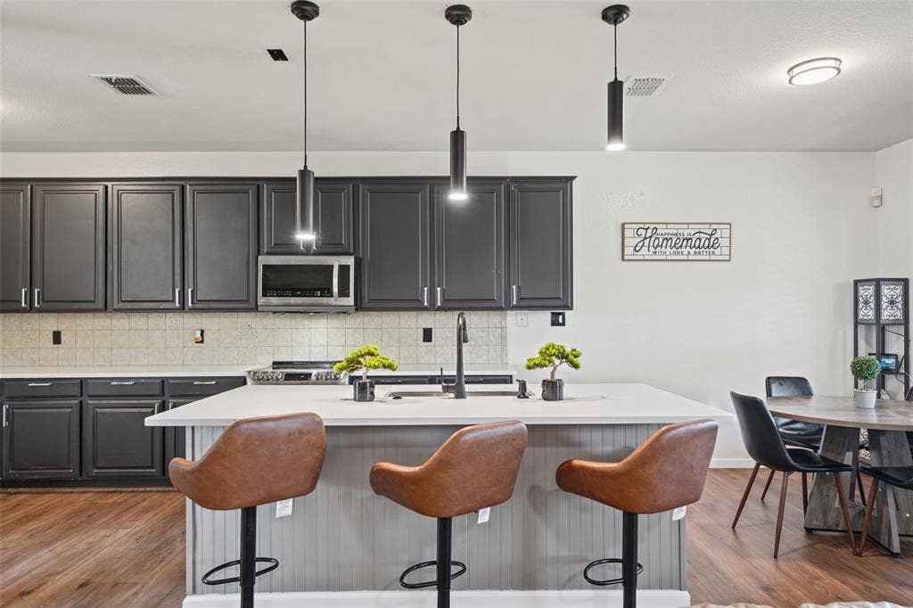 1413 Abbeville Drive, Wylie, TX 75098 1413 Abbeville Drive, Wylie, TX 75098