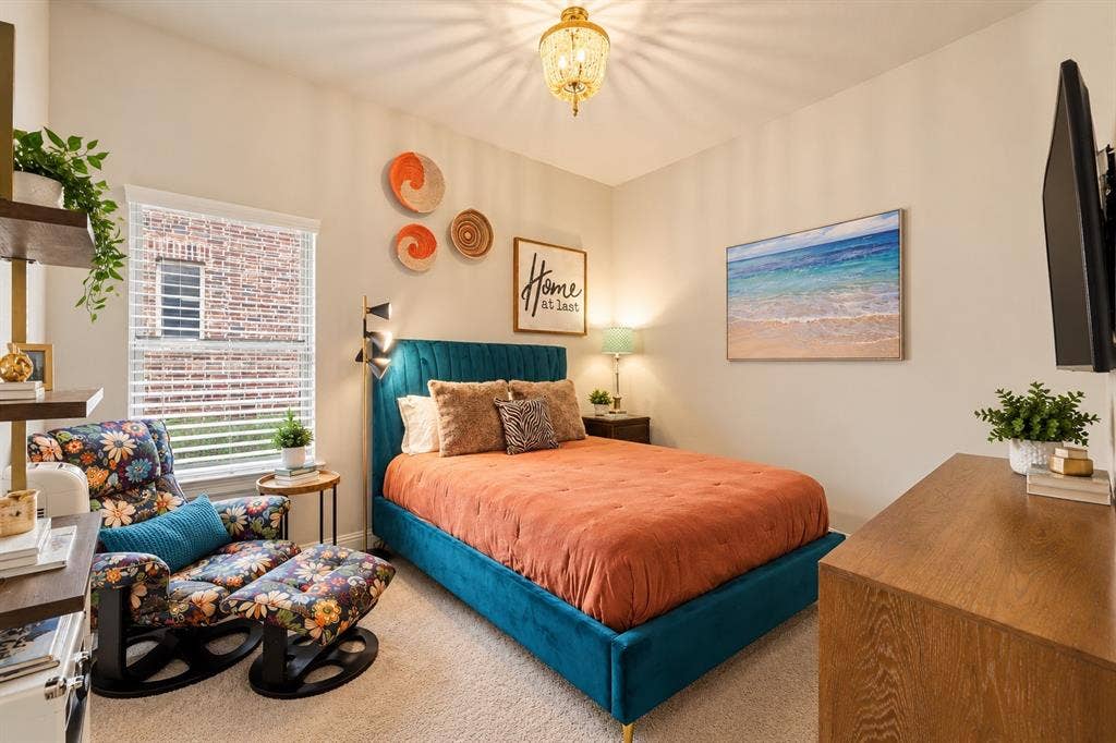 2204 Grafton Lane, McKinney, TX 75071 2204 Grafton Lane, McKinney, TX 75071