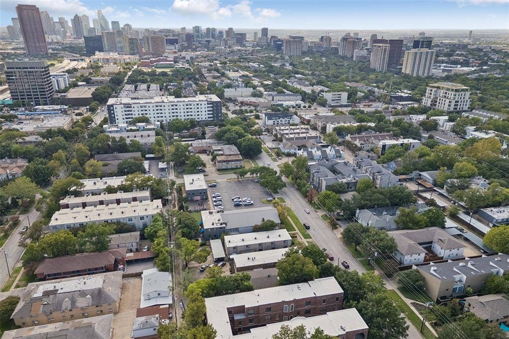 4330 Cole Avenue, #F, Dallas, TX 75205 4330 Cole Avenue, #F, Dallas, TX 75205