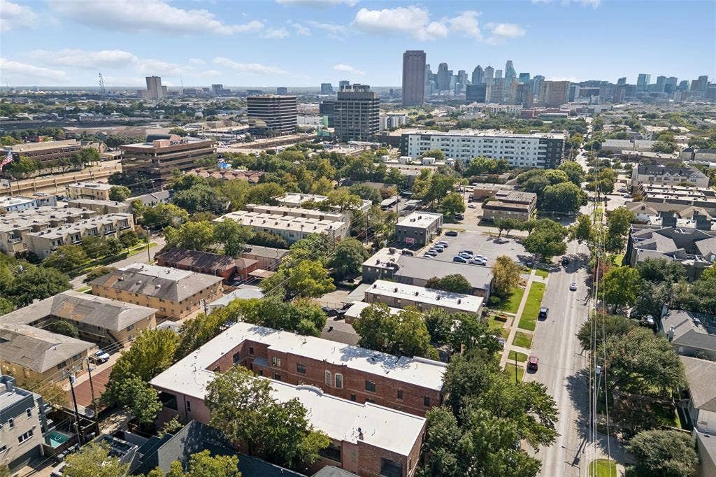 4330 Cole Avenue, #F, Dallas, TX 75205 4330 Cole Avenue, #F, Dallas, TX 75205