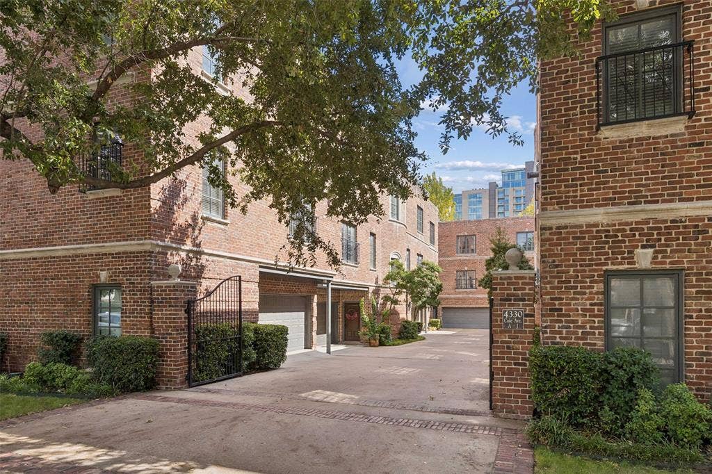 4330 Cole Avenue, #F, Dallas, TX 75205 4330 Cole Avenue, #F, Dallas, TX 75205