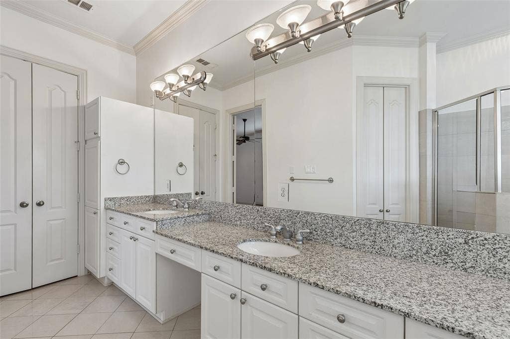 4330 Cole Avenue, #F, Dallas, TX 75205 4330 Cole Avenue, #F, Dallas, TX 75205