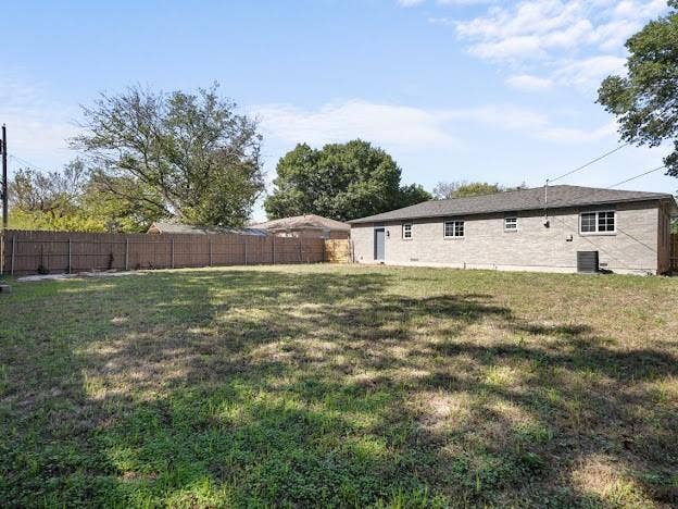 820 Colgate Drive, Lancaster, TX 75134 820 Colgate Drive, Lancaster, TX 75134