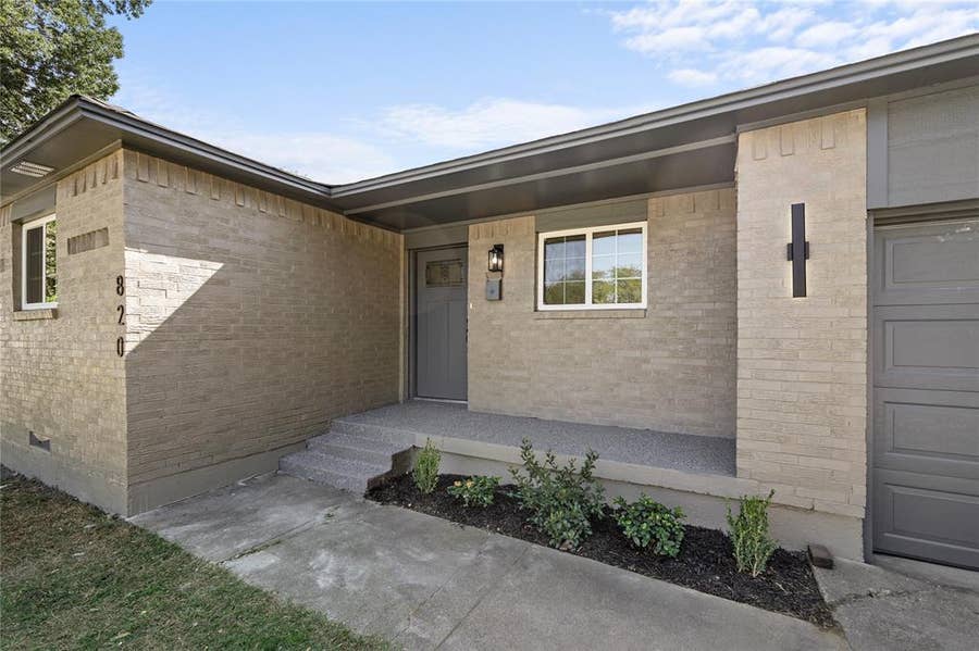 Property photo for 820 Colgate Drive, Lancaster, TX