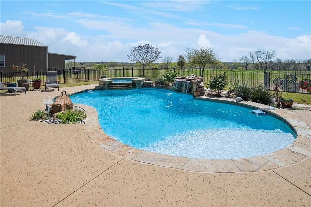 4076 Preston Lakes Circle, Celina, TX 75009 4076 Preston Lakes Circle, Celina, TX 75009
