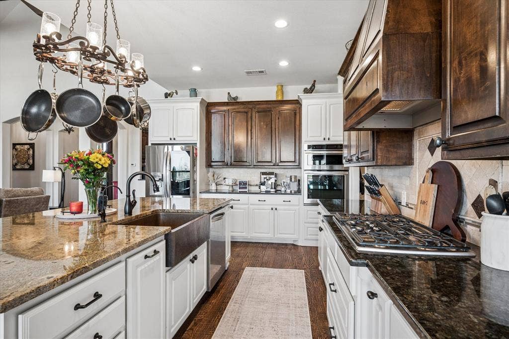 4076 Preston Lakes Circle, Celina, TX 75009 4076 Preston Lakes Circle, Celina, TX 75009