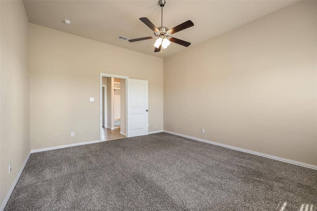 8818 Abner Road, Oak Ridge, TX 75161
