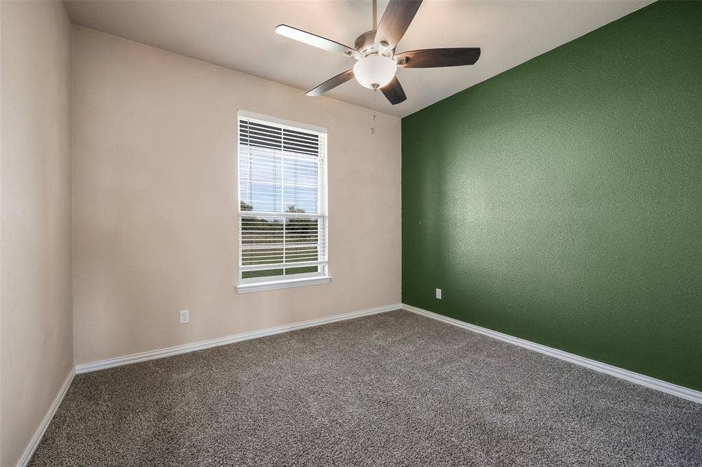 8818 Abner Road, Oak Ridge, TX 75161