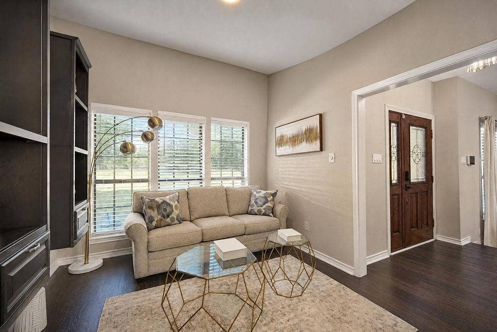 8781 Crestview Drive, Frisco, TX 75033