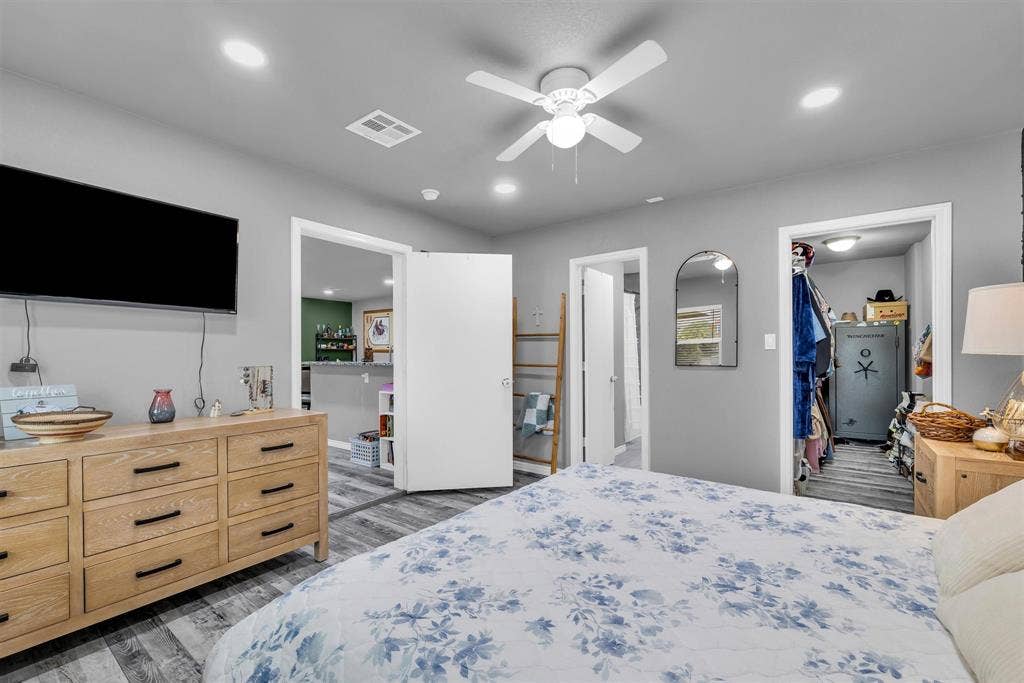 408 Little Avenue, McGregor, TX 76657