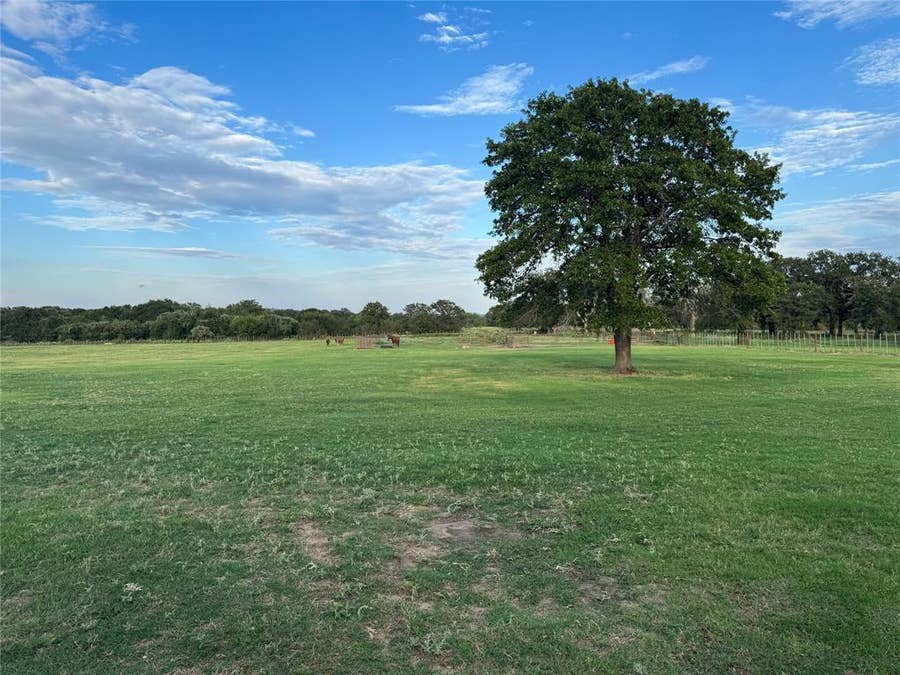 Property photo for 25495 S Fm 4, Lipan, TX