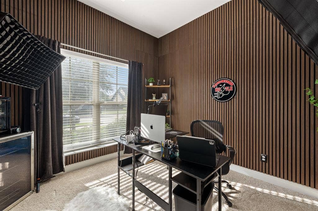 221 Lariat Trail, Waxahachie, TX 75165
