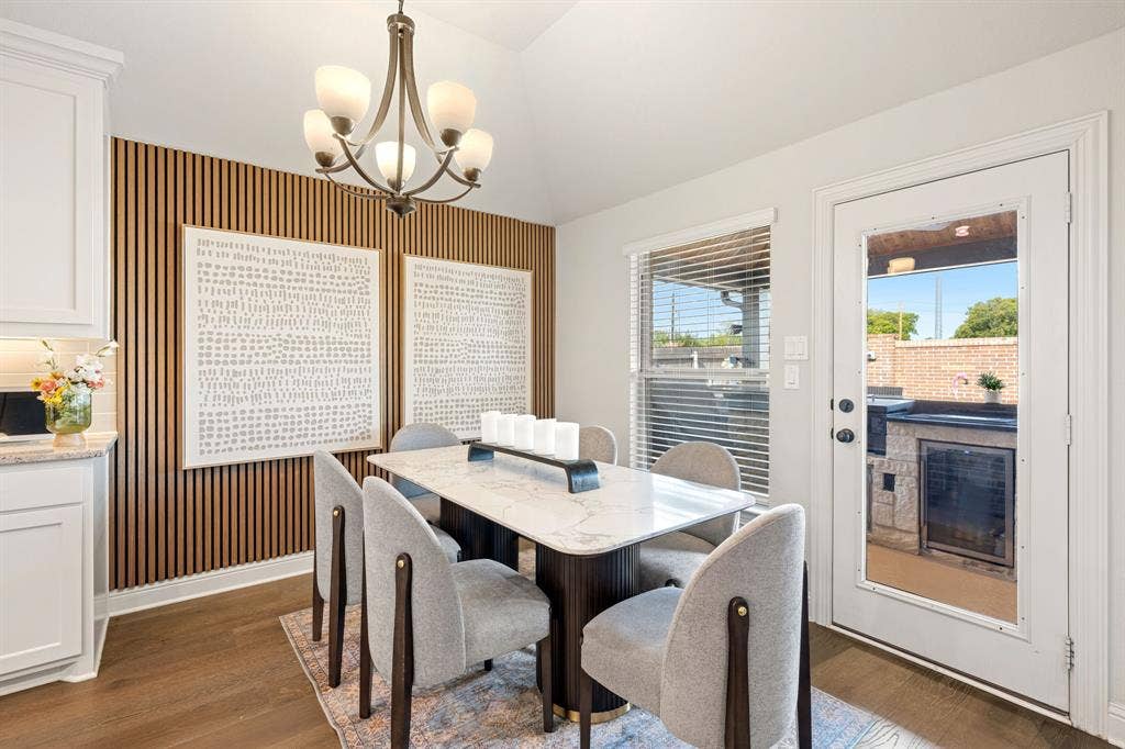 221 Lariat Trail, Waxahachie, TX 75165