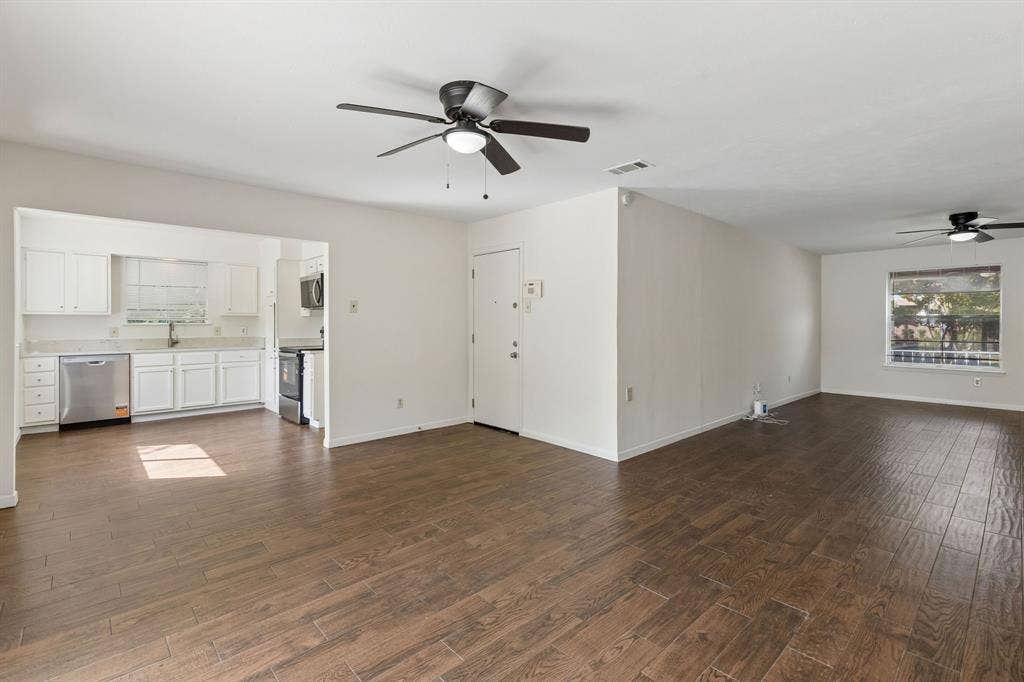 4256 Ambrose Drive, Dallas, TX 75241 4256 Ambrose Drive, Dallas, TX 75241