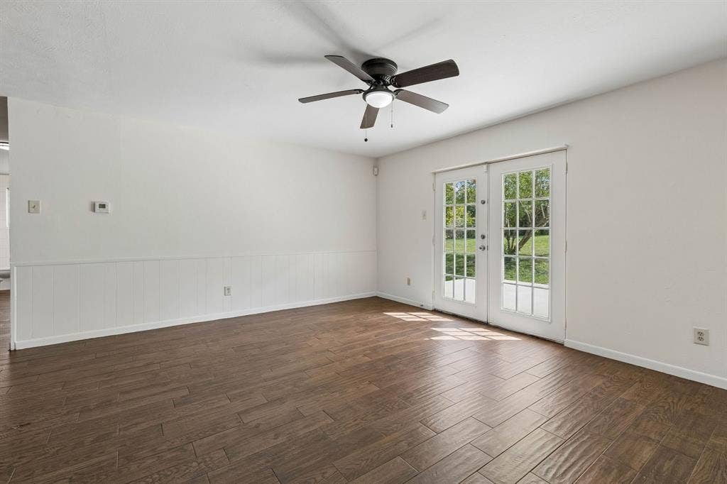 4256 Ambrose Drive, Dallas, TX 75241 4256 Ambrose Drive, Dallas, TX 75241