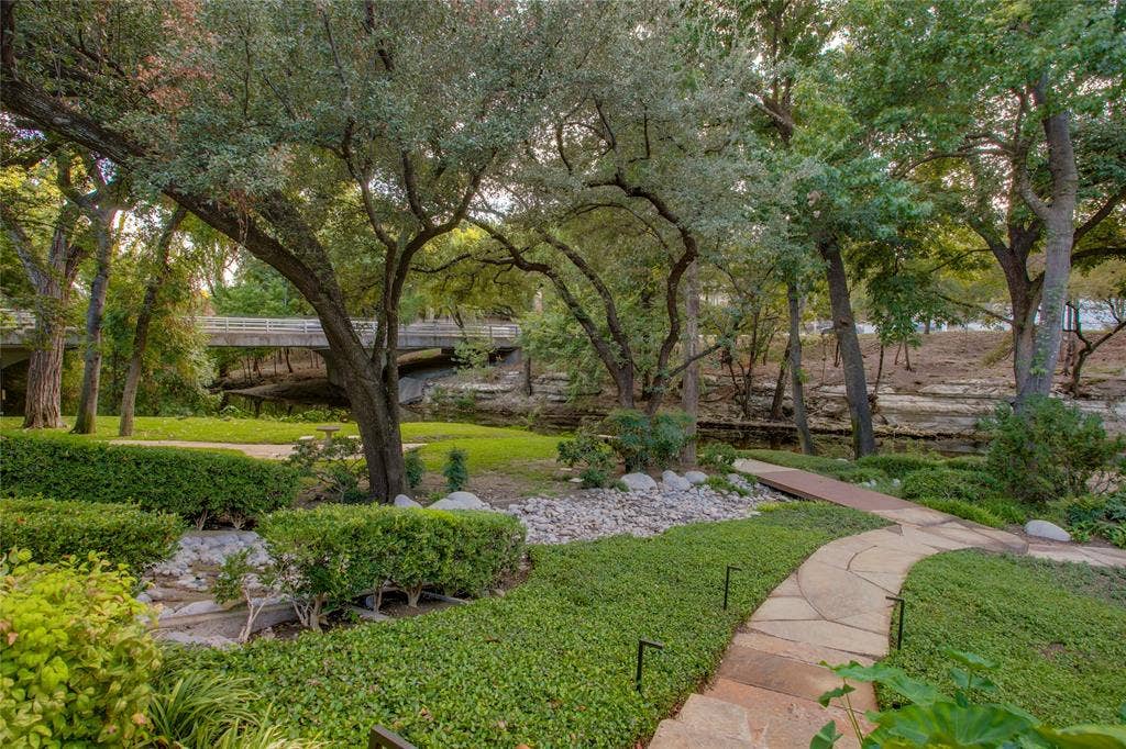4648 Christopher Place, Dallas, TX 75204