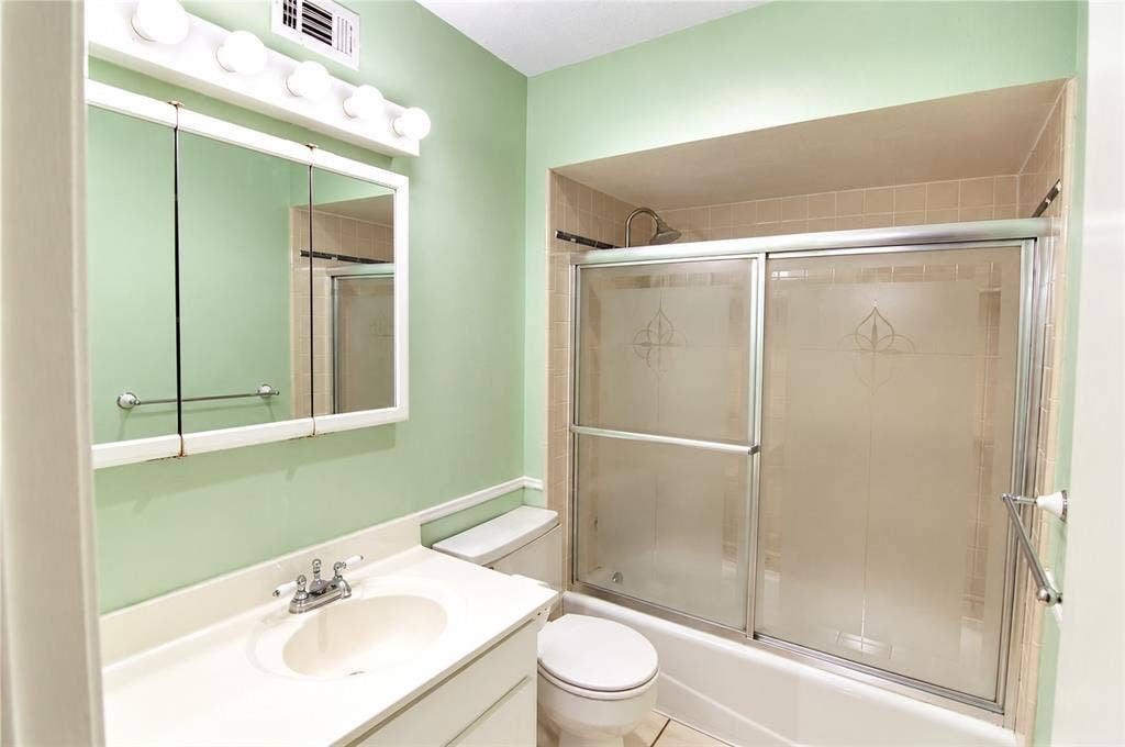 9803 Park Lane Place, Dallas, TX 75220