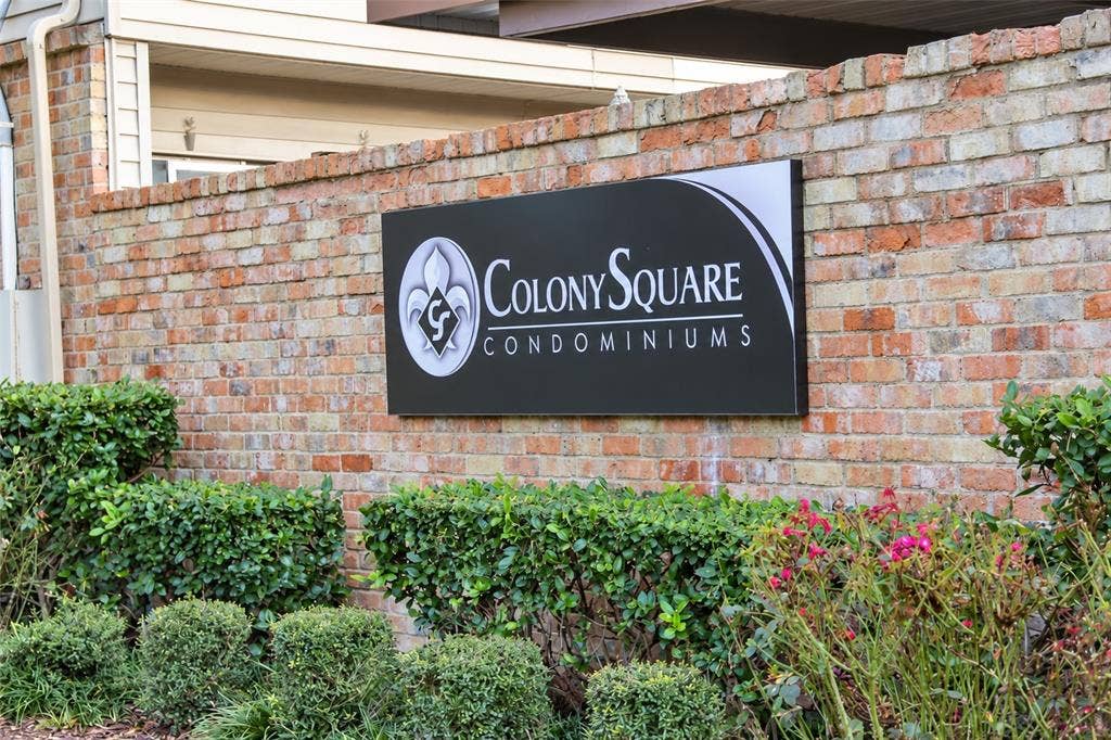 9803 Park Lane Place, Dallas, TX 75220