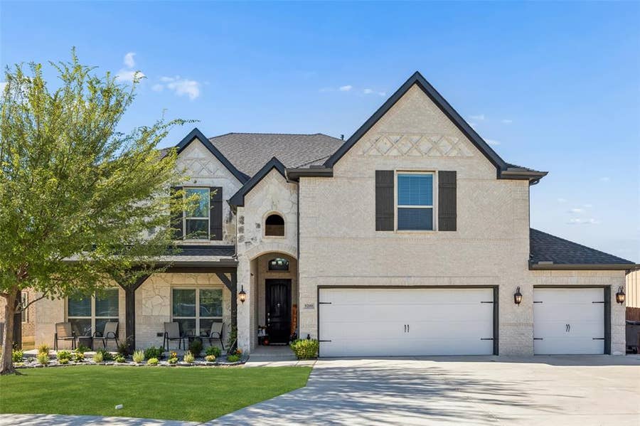 Property photo for 9200 Brittlebrush Trail, Fort Worth, TX